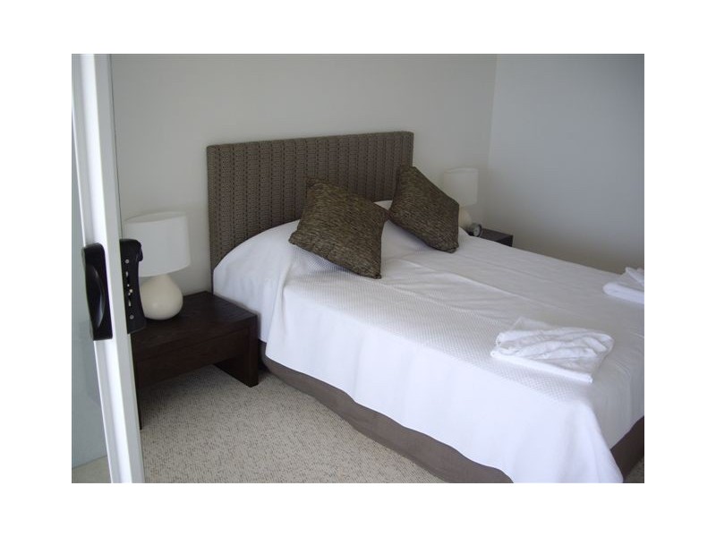 239 Esplanade, Pialba QLD 4655