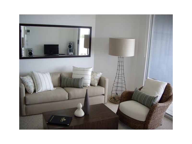 239 Esplanade, Pialba QLD 4655