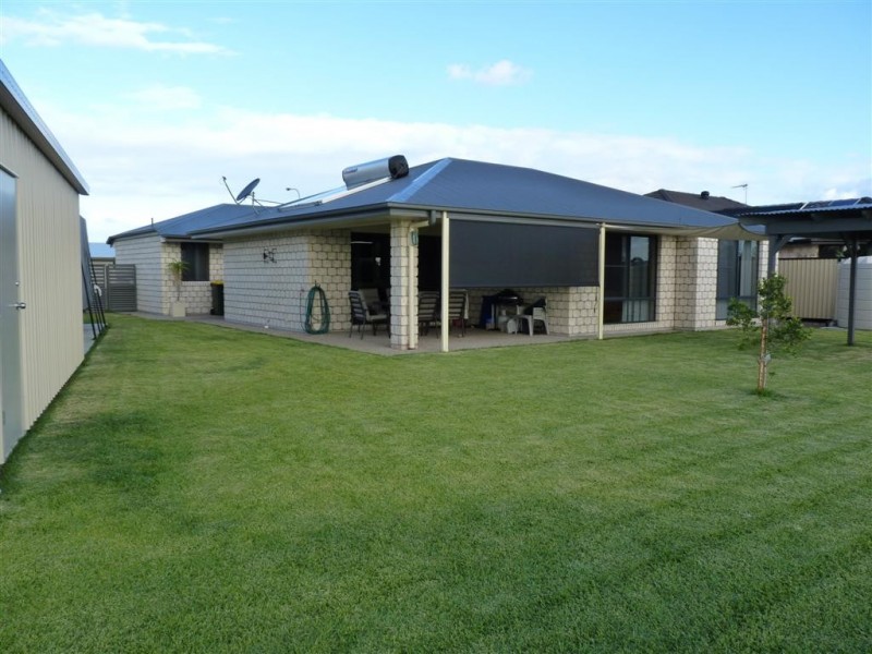37 Yarrilee Cct, Dundowran QLD 4655