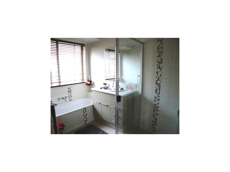 37 Yarrilee Cct, Dundowran QLD 4655