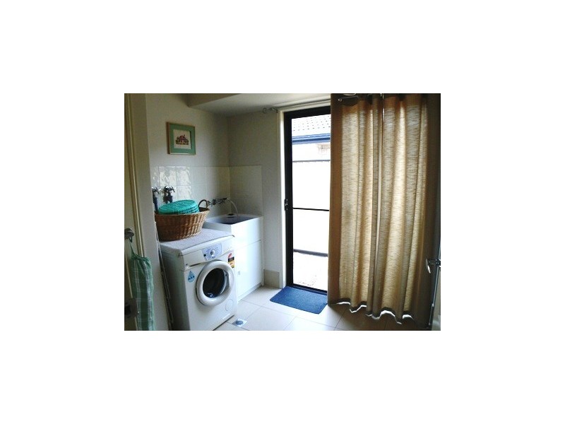 37 Yarrilee Cct, Dundowran QLD 4655