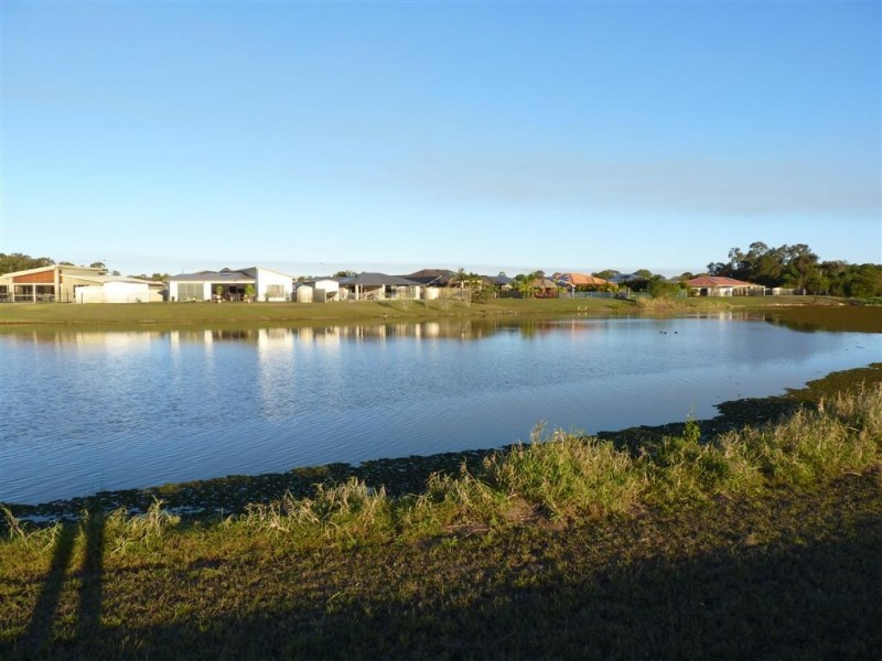 37 Yarrilee Cct, Dundowran QLD 4655