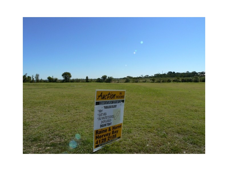 31 Teresa St, Nikenbah QLD 4655