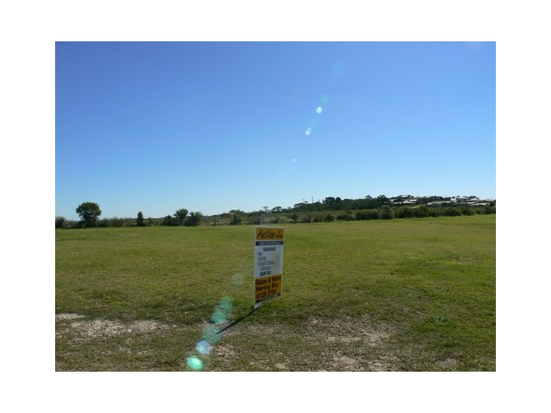 31 Teresa St, Nikenbah QLD 4655