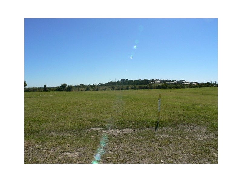 31 Teresa St, Nikenbah QLD 4655