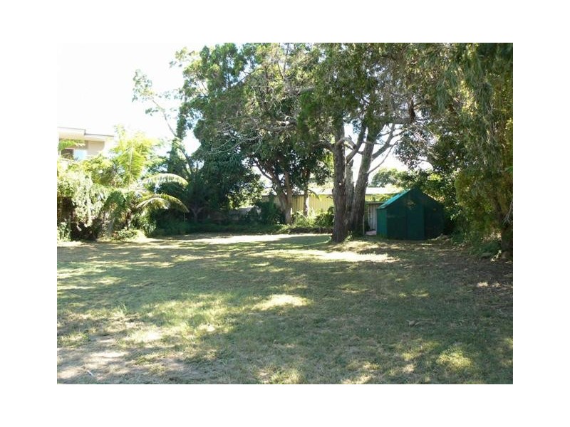 29 King Street, Urangan QLD 4655