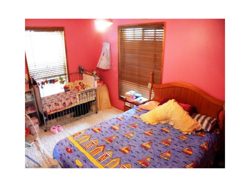 16 Beacon Rd, Booral QLD 4655