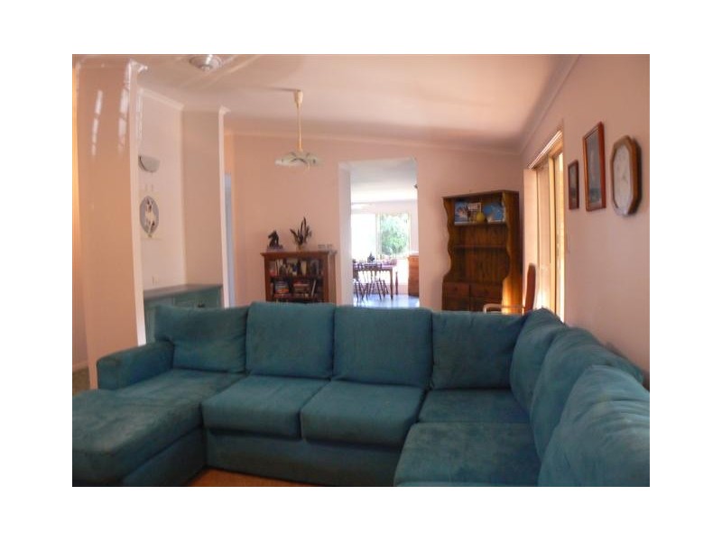 1 Bruce St, Torquay QLD 4655