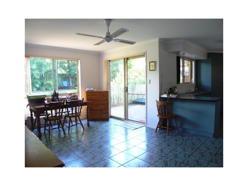 1 Bruce St, Torquay QLD 4655