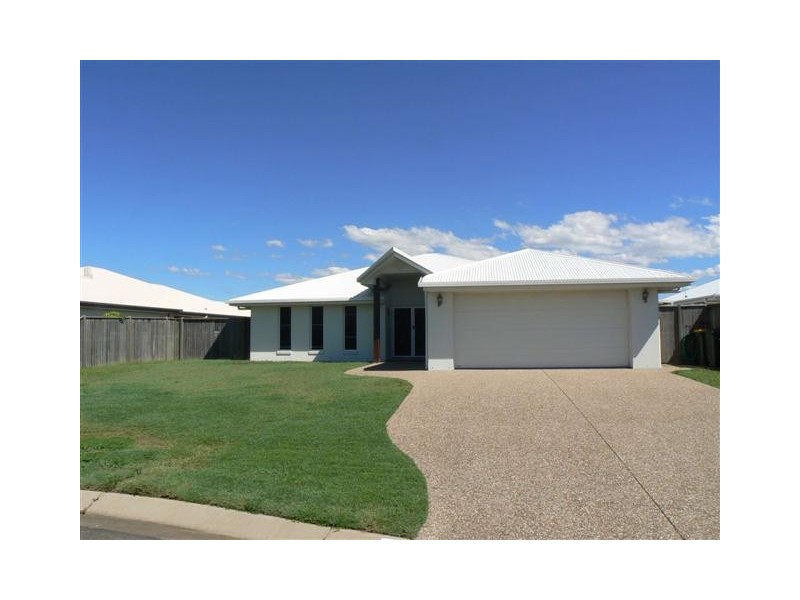 68 Cromdale Crt, Kawungan QLD 4655