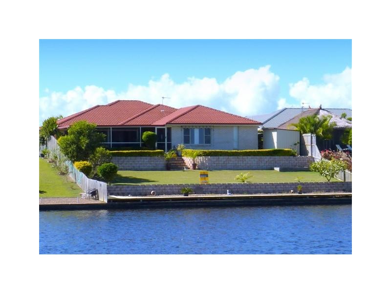 20 Spoonbill Way, Eli Waters QLD 4655