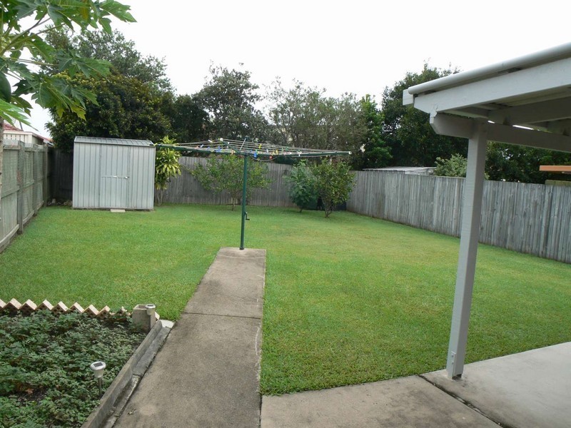 115 Bideford Street, Torquay QLD 4655