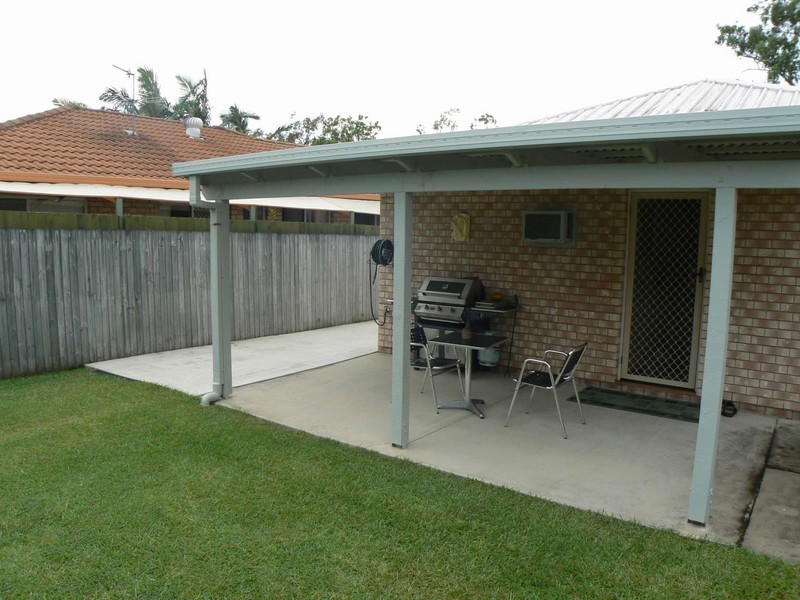 115 Bideford Street, Torquay QLD 4655