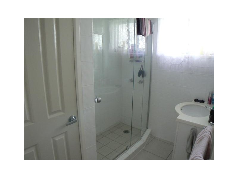 61 Queens Rd, Scarness QLD 4655