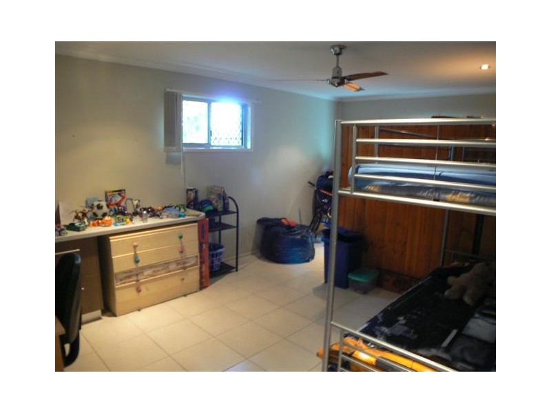 61 Queens Rd, Scarness QLD 4655