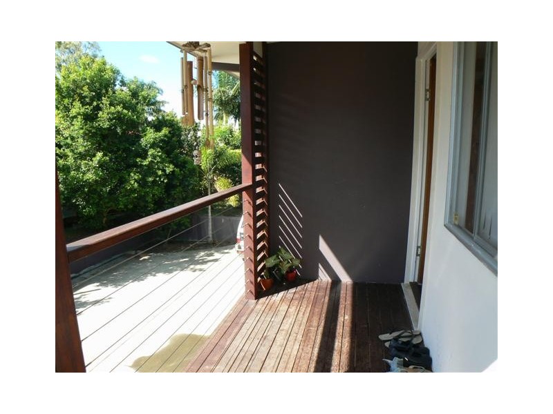 U 1+2 / 63 Queens Rd, Scarness QLD 4655