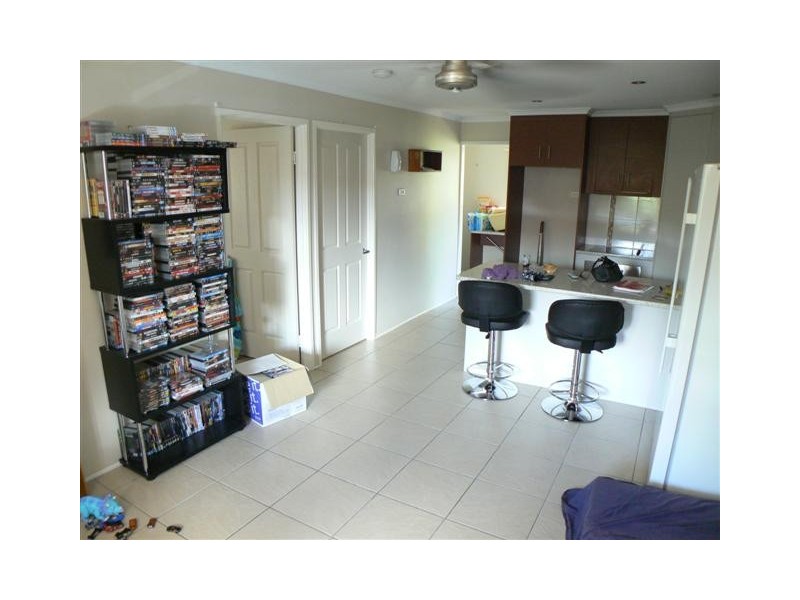 U 1+2 / 63 Queens Rd, Scarness QLD 4655