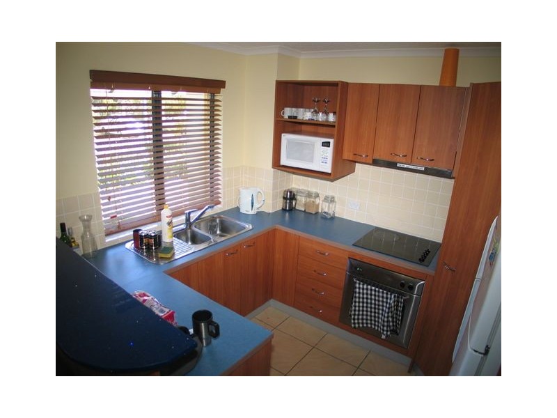 129 Mantra Resort, Buccaneer Dr, Urangan QLD 4655