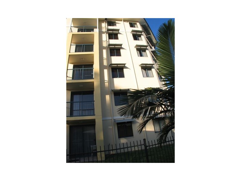 129 Mantra Resort, Buccaneer Dr, Urangan QLD 4655