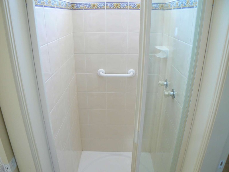 37 Pelican Ave, Pialba QLD 4655