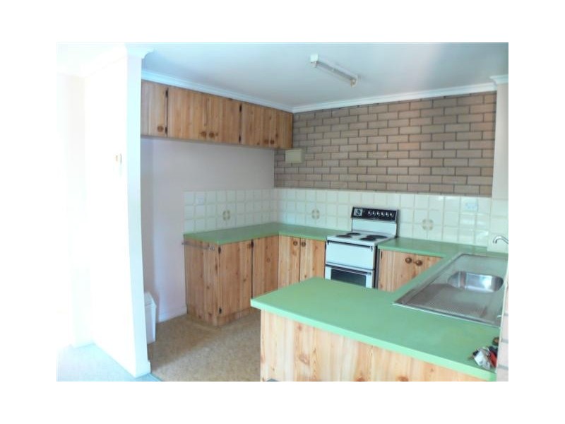 8/479 Esplanade, Torquay QLD 4655