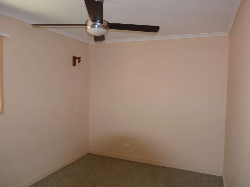 8/479 Esplanade, Torquay QLD 4655