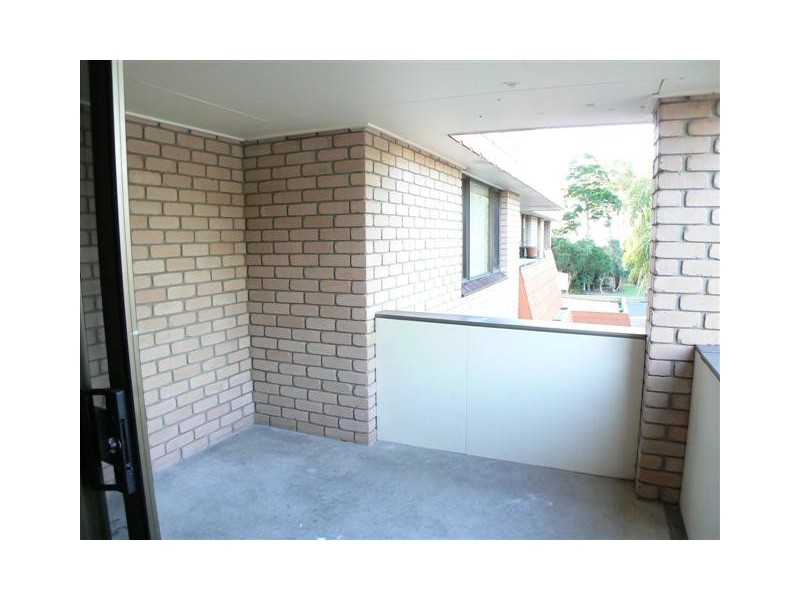 8/479 Esplanade, Torquay QLD 4655