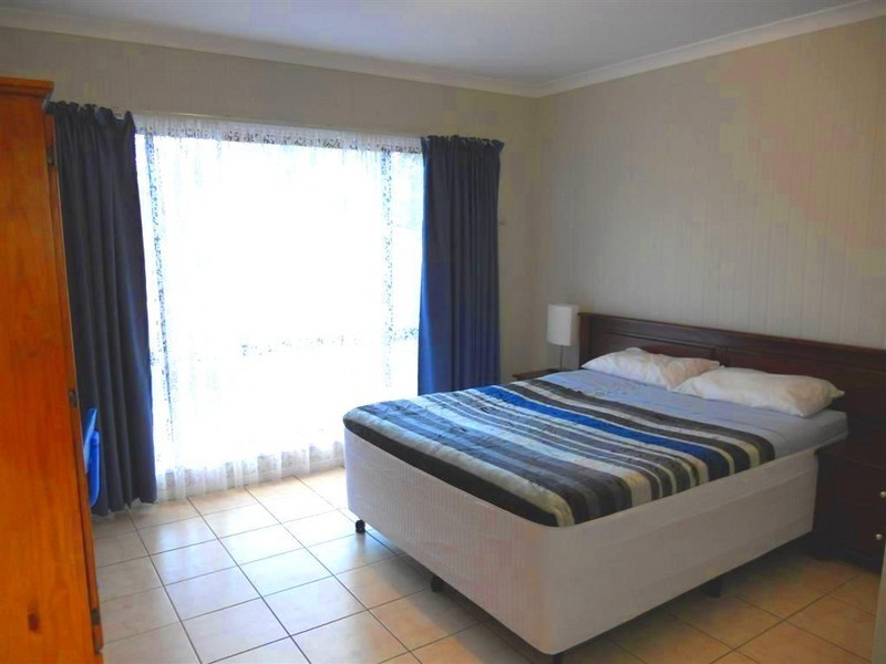 113 Swan Dr, Booral QLD 4655