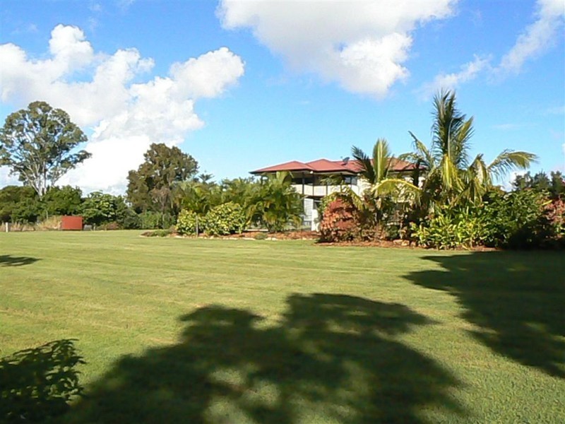 113 Swan Dr, Booral QLD 4655