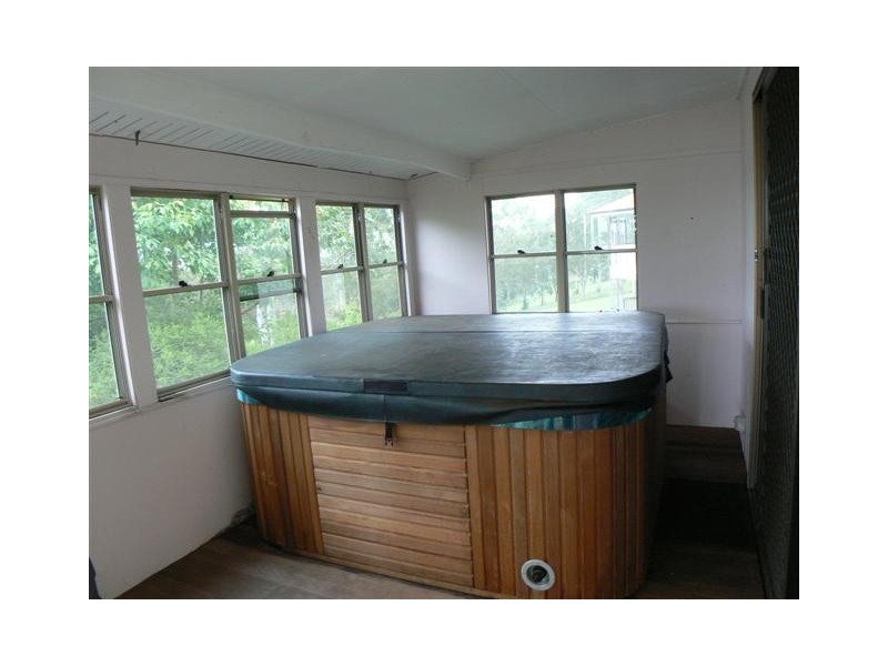 92 Ariadne St, River Heads QLD 4655