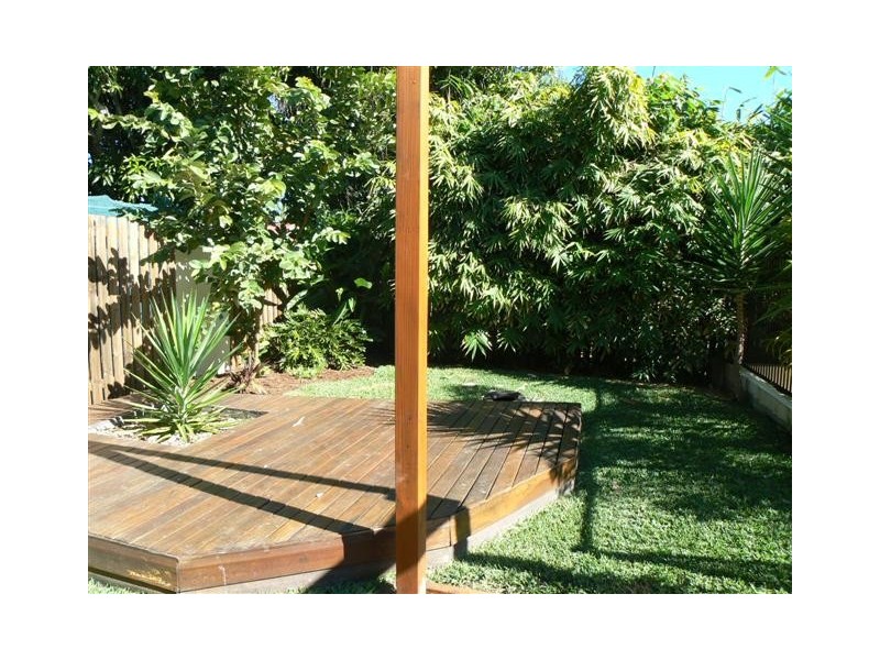 53 East St, Scarness QLD 4655