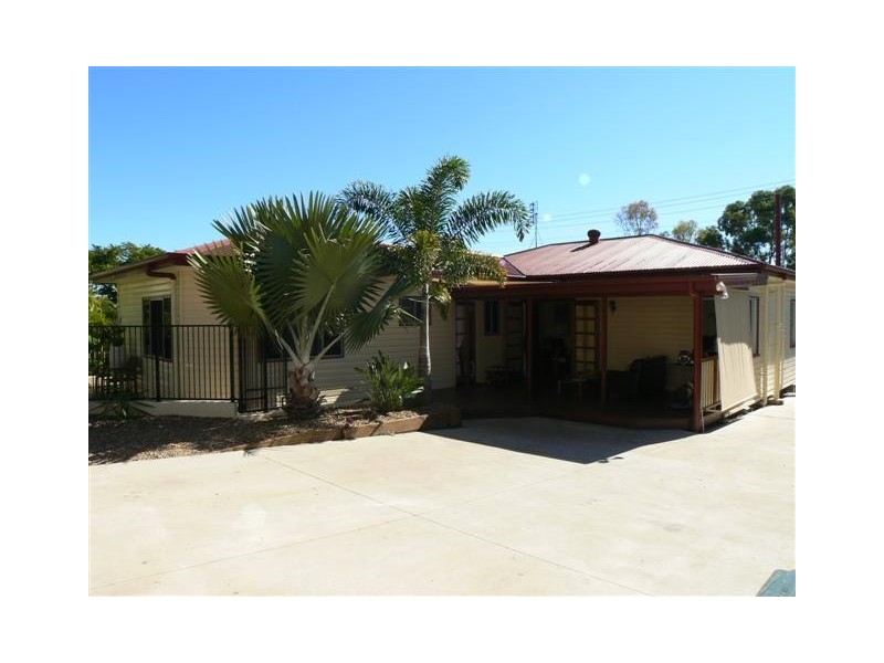 53 East St, Scarness QLD 4655