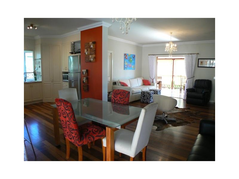 53 East St, Scarness QLD 4655