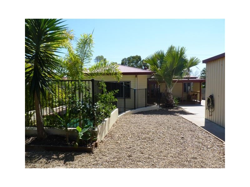 53 East St, Scarness QLD 4655