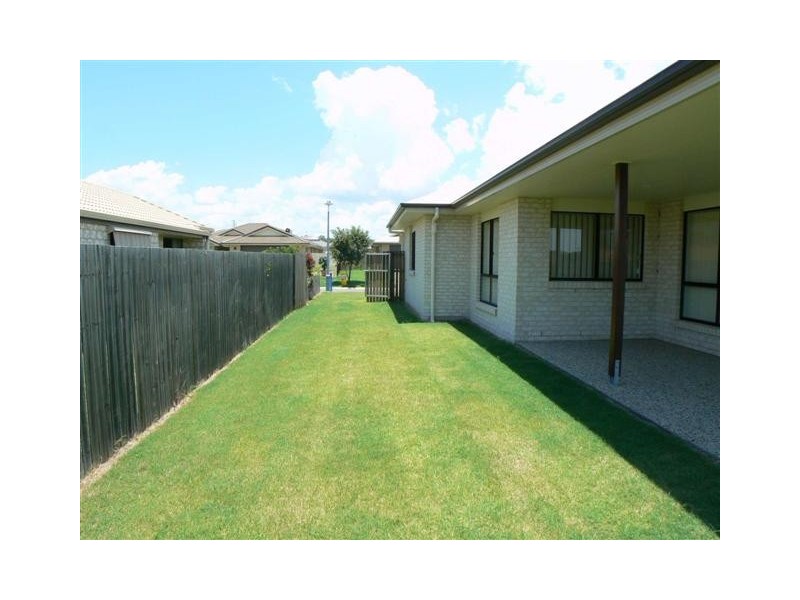 19 Pembridge Crt (L267), Urraween QLD 4655