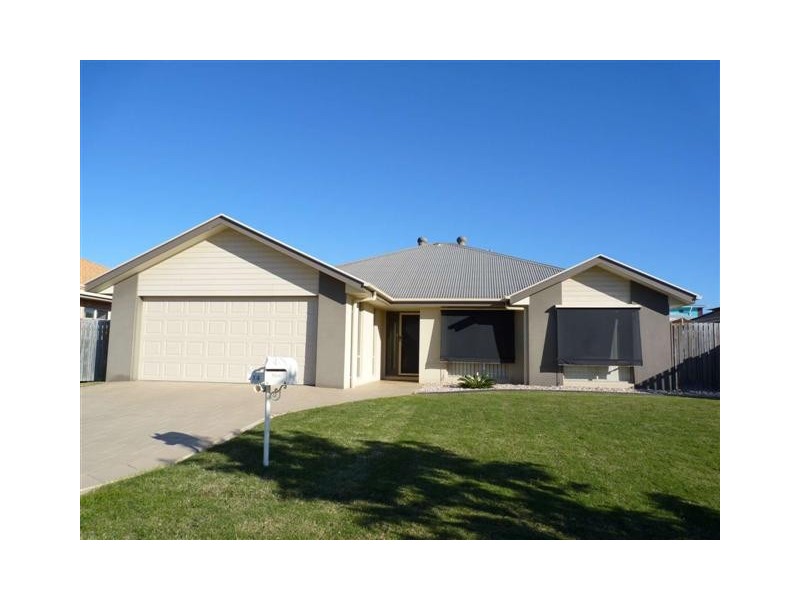 14 Bayswater Dr, Urraween QLD 4655