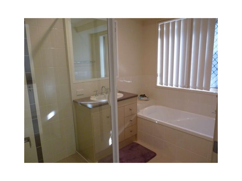 14 Bayswater Dr, Urraween QLD 4655