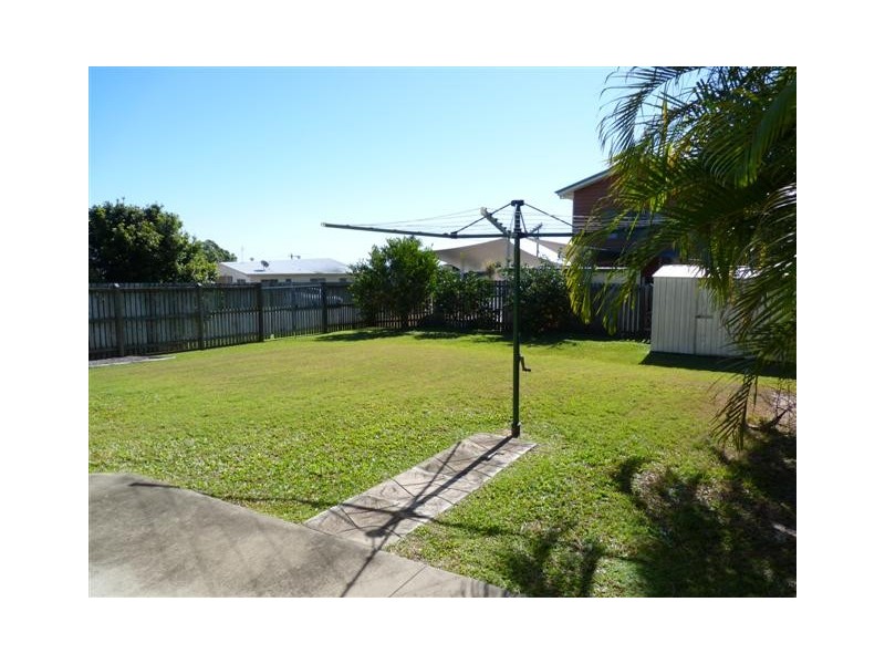 2 Woralie Way, Urraween QLD 4655