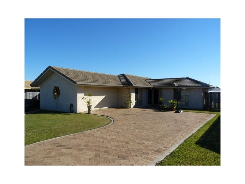 3 Bayswater Dr, Urraween QLD 4655