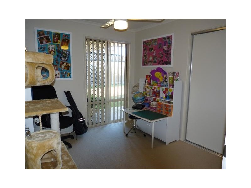 3 Bayswater Dr, Urraween QLD 4655