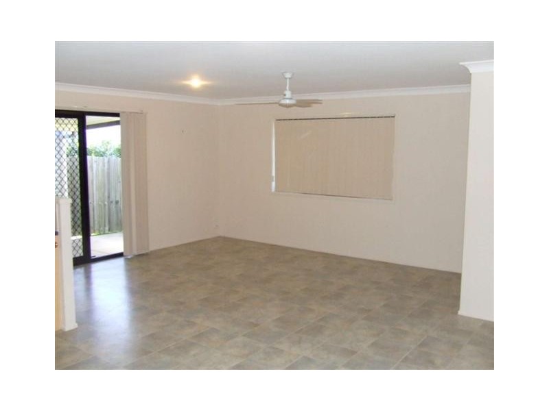 5 Tee Way, Urraween QLD 4655