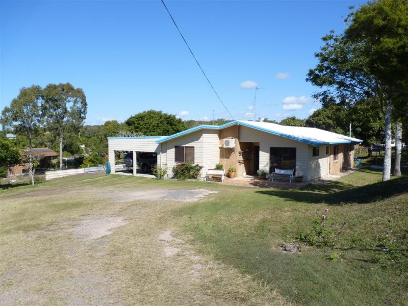 90 Pacific Dr, Booral QLD 4655