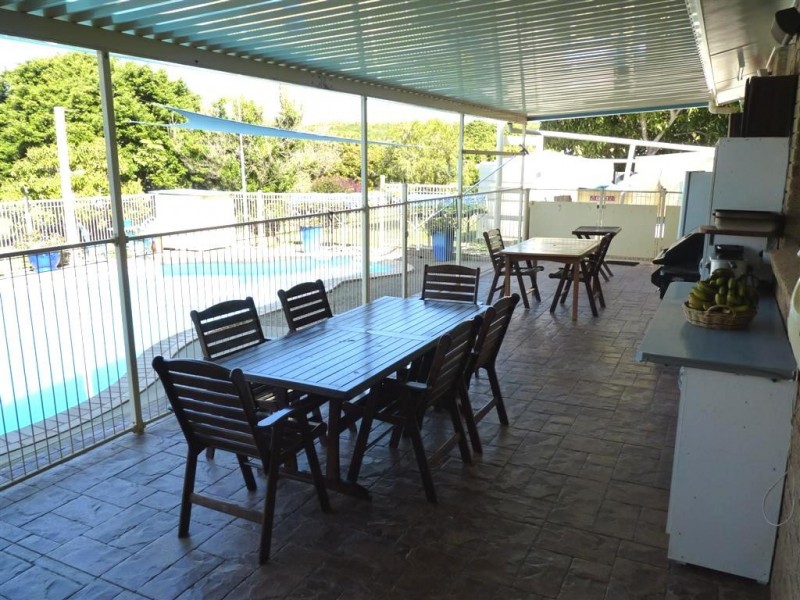 90 Pacific Dr, Booral QLD 4655
