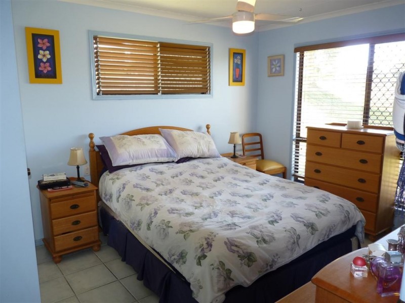 90 Pacific Dr, Booral QLD 4655