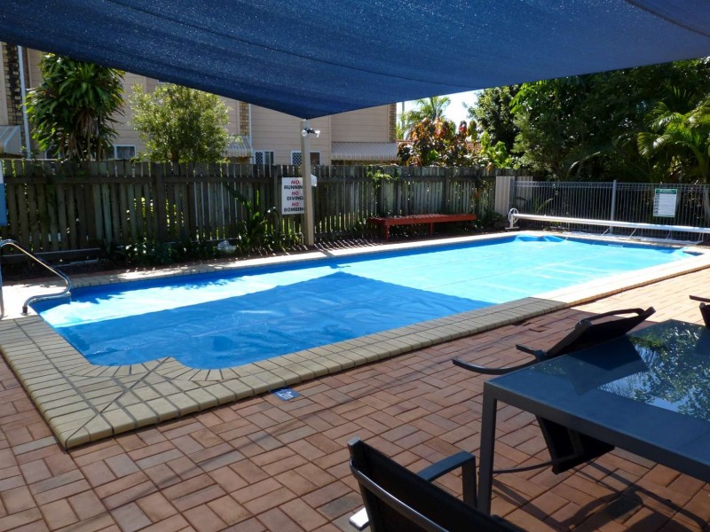 2/13 Ann St, Torquay QLD 4655