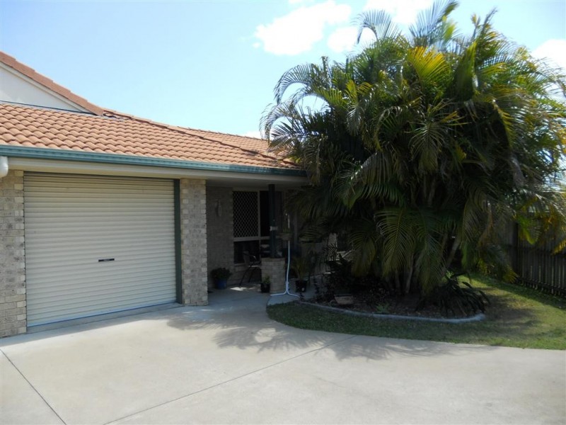 2-1 Alana Crt, Torquay QLD 4655