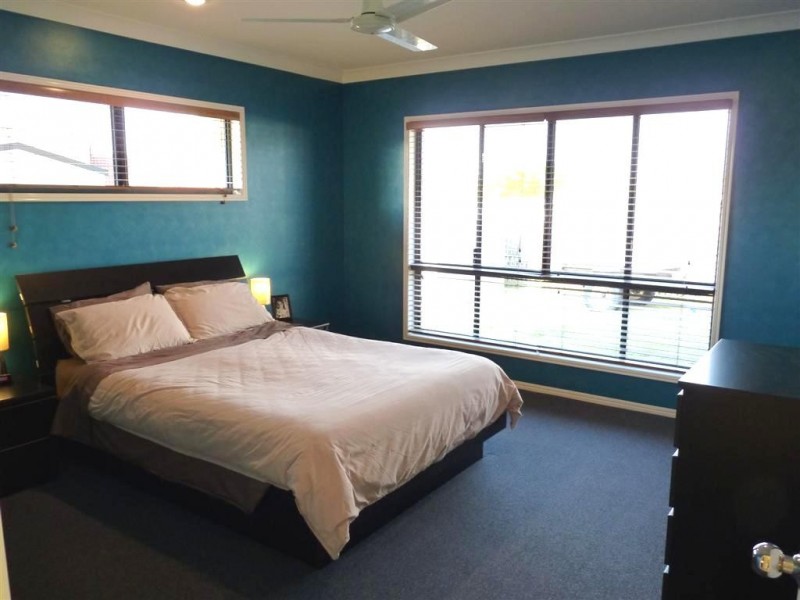48 Heather Way, Urraween QLD 4655
