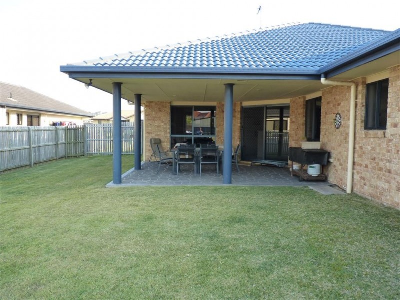48 Heather Way, Urraween QLD 4655