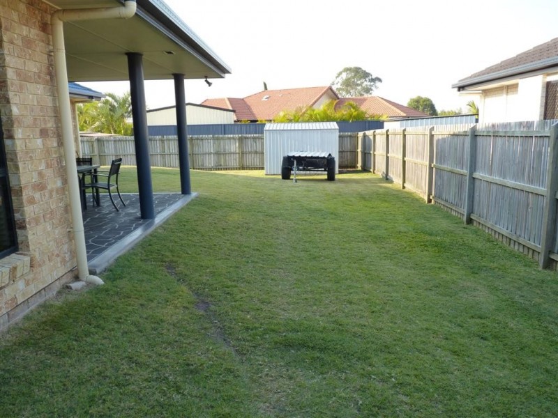 48 Heather Way, Urraween QLD 4655