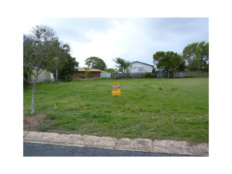 8 Wedge St, Urraween QLD 4655